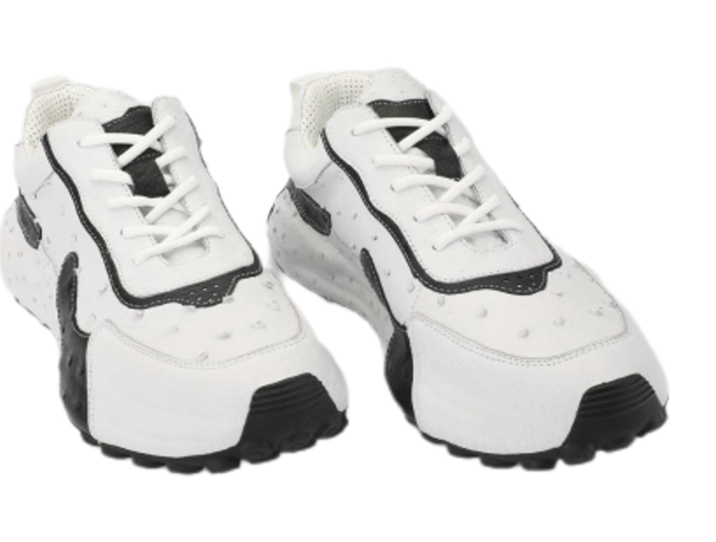 ostrich versa sneaker